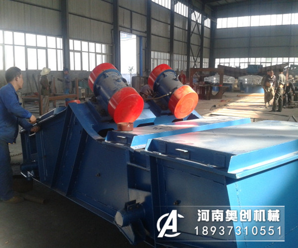 礦用振動篩振動電機防止螺絲松動的方法