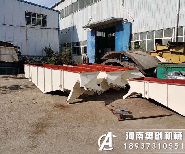 石英砂直線篩的的不同材質(zhì)大概價(jià)格是多少？