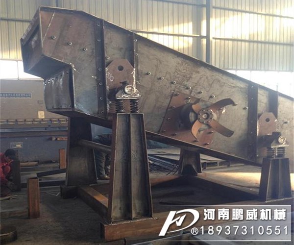 大型爐渣振動(dòng)篩價(jià)格昂貴的原因是什么？