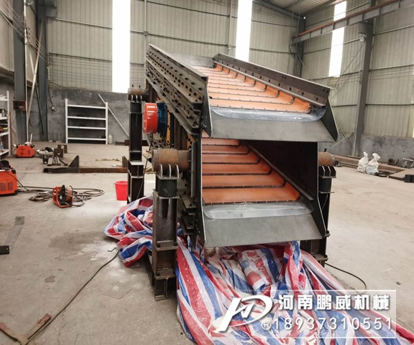 細粉篩分機-現(xiàn)在針對細粉篩分的振動設(shè)備有那幾種形式的？