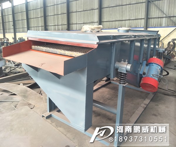 不銹鋼直線篩使用的振動電機轉速與振幅有什么關系？